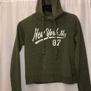 cropped hoodie